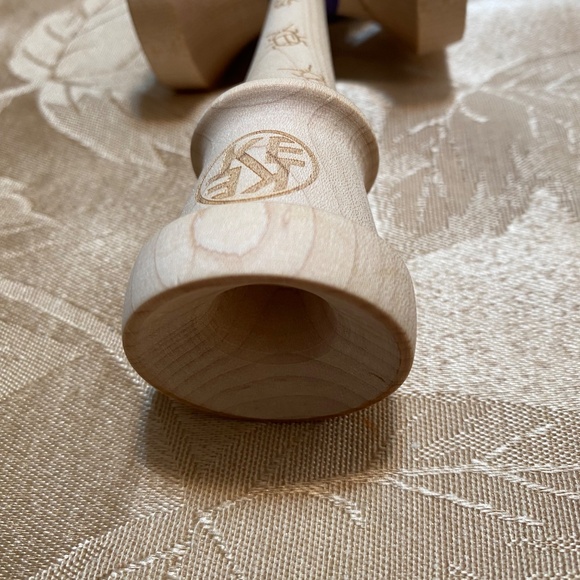 Sweets KENDAMA Prusax pre-owned - Picture 6 of 8
